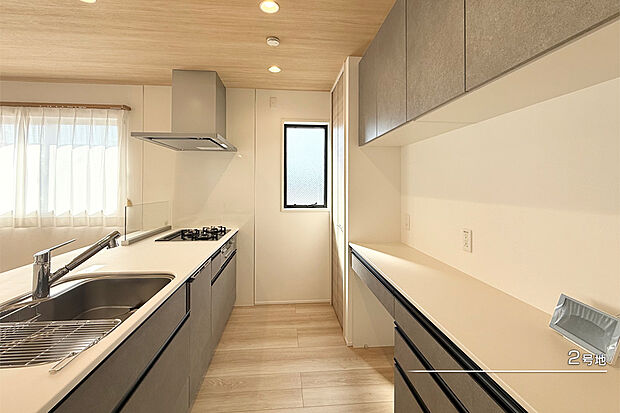 【2号地 キッチン】2号地