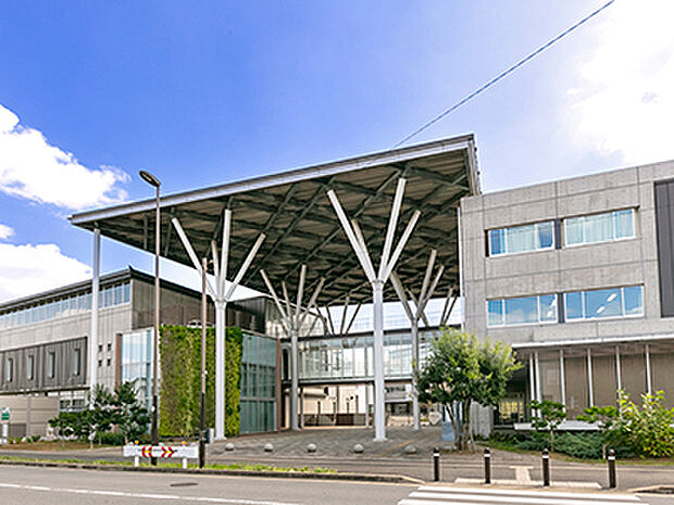 柏市立柏の葉中学校