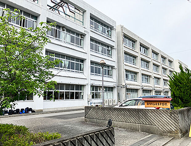 静岡市安東中学校