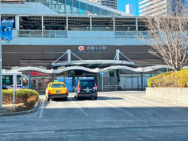 東急東横線・目黒線・JR南武線「武蔵小杉」駅