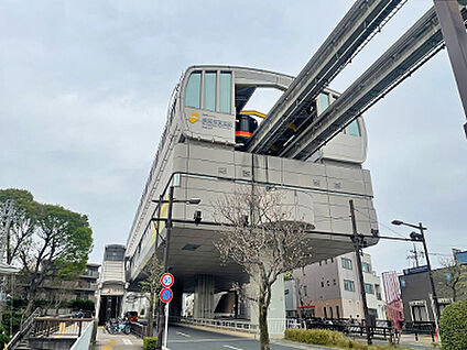 多摩モノレール「柴崎体育館」駅 約300m