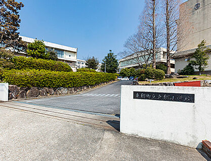 東郷町立東郷小学校 約1410m