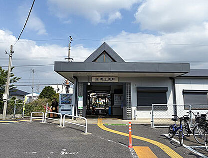 近鉄名古屋線「霞ヶ浦」駅 約560m