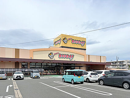 エブリィビッグデー　高台店 約740m