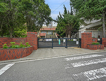 さいたま市立大谷場小学校 約700m
