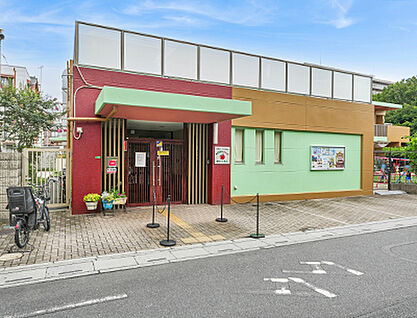 あぜがみりんご保育園 約380m