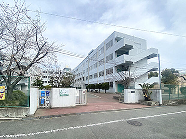 高槻市立阿武野中学校
