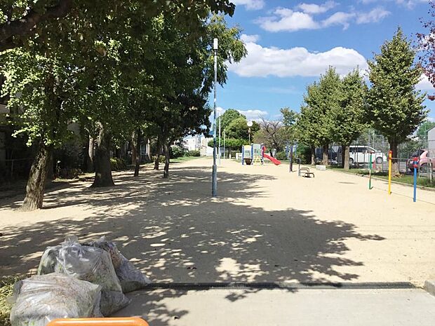 喜連北第1公園(約250m・徒歩4分)