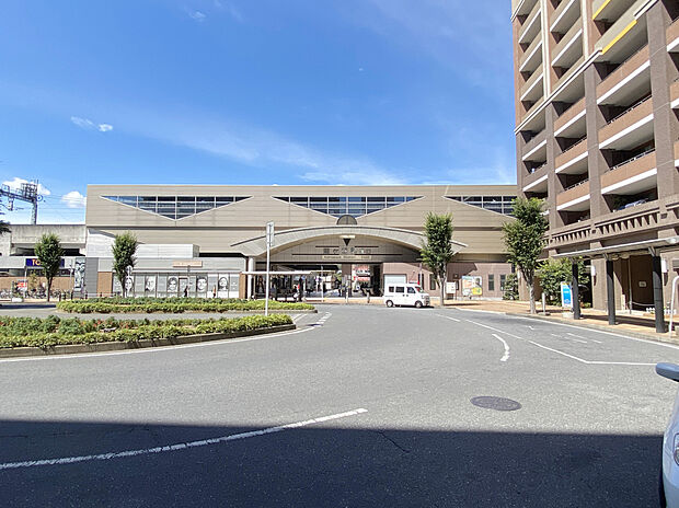 鎌ケ谷駅（約880m）