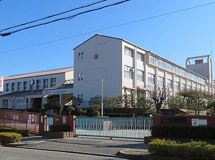 北神戸中学校 1600ｍ(徒歩24分)