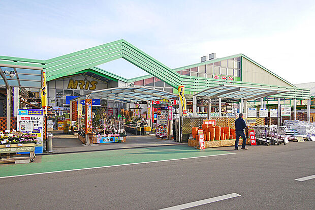 モリスホームセンター高砂米田店（約1,080m）