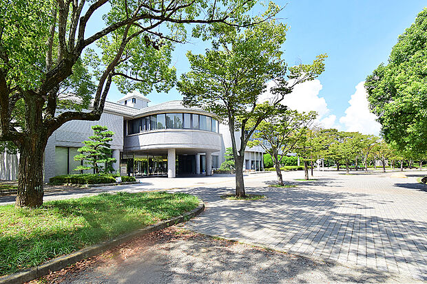 高砂市総合運動公園(約430m)