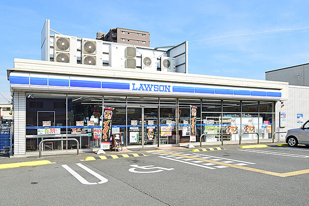 ローソン姫路伊伝居店（約70m）