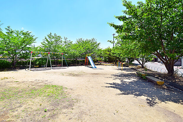たけひろ公園(約190m)