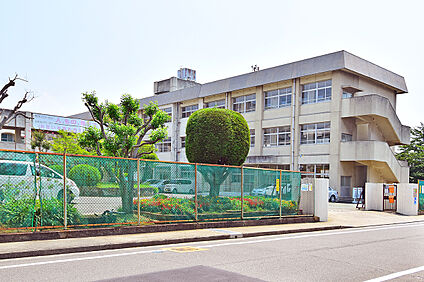 明石市立野々池中学校 840ｍ～910ｍ