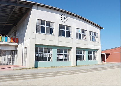 糸島市立「東風」小学校 1150m