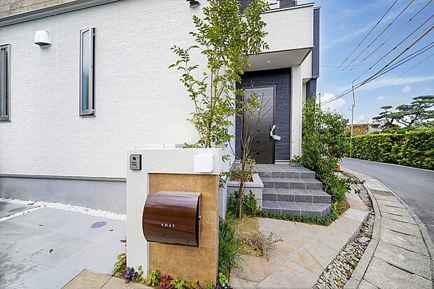 【現地外観】2号棟※2025年11月撮影