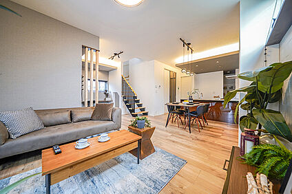 近隣MODEL HOUSE 公開中