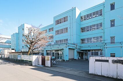 第五中学校（現地より徒歩15分） 約1150m