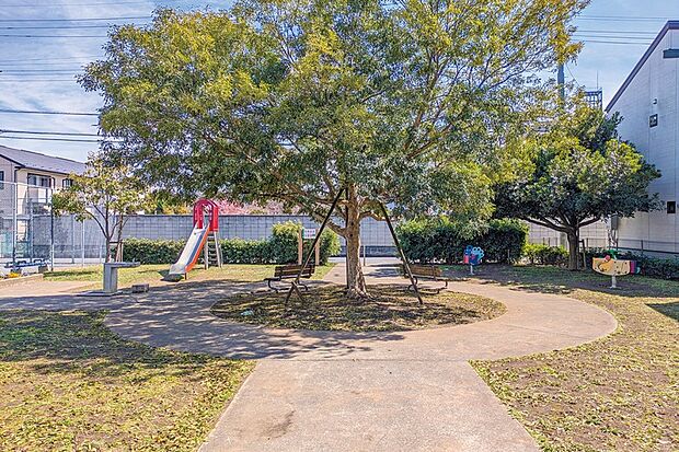 今羽中原公園（現地より徒歩6分）