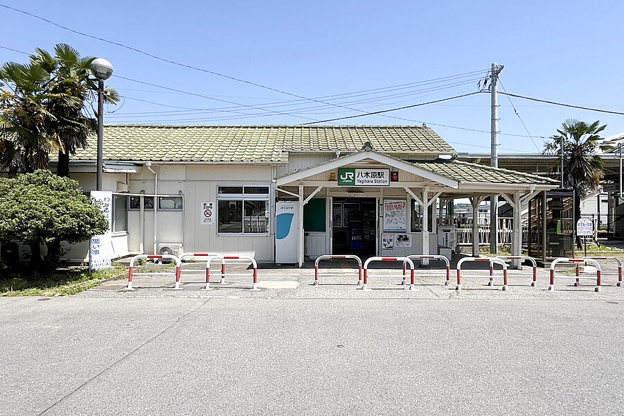 【車・交通】JR上越線「八木原駅」