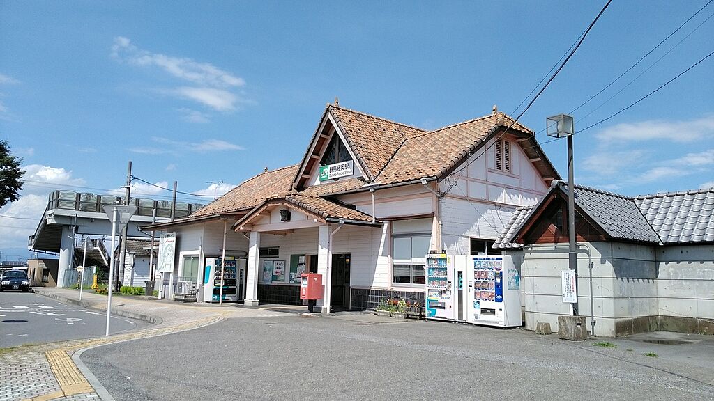 【車・交通】JR八高線「群馬藤岡」駅