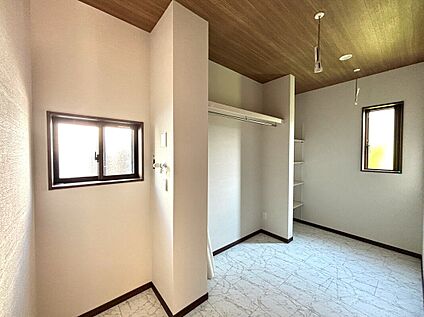 【2号棟 ランドリースペース】