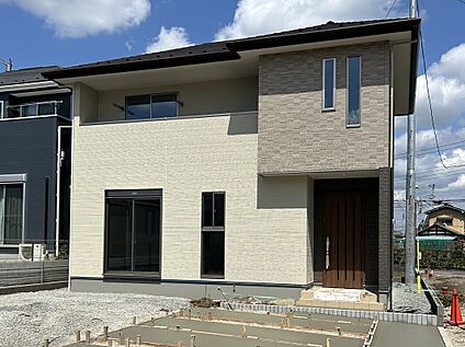 【2号棟　外観】