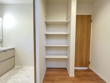 【1号棟 1F収納】
