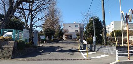 鴻巣市立馬室小学校 徒歩1500m