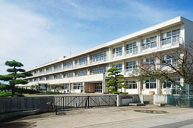 伊勢崎市立あずま南小学校