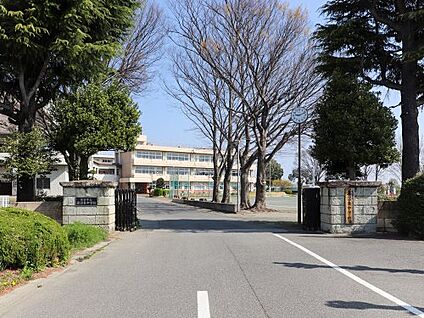 熊谷市立妻沼東中学校 徒歩800m