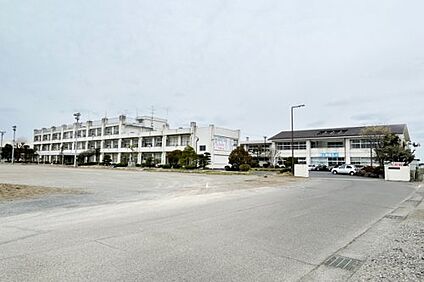 栃木市立東陽中学校 徒歩3300m