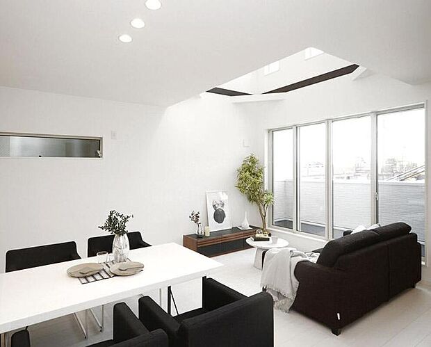 【【本分譲地に建築可能な建物プラン例】】通り側に大きなバルコニーを設け、それに対応する大きな窓から豊かな自然光を取り込めます。《分譲地外:建物面積91.12m2、建物価格1674万円》