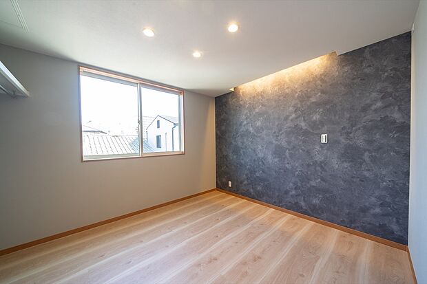 【【本分譲地に建築可能な建物プラン例】】間接照明を設けた寝室は、少し照明を落とし、ホテルのような雰囲気でリラックスして過ごすことができます。《分譲地外:建物面積83.43m2、建物価格1922万円》