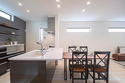 【本分譲地に建築可能な建物プラン例】
