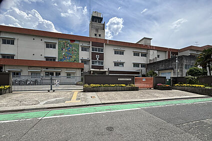 豊中市立豊島西小学校 約850m(徒歩11分)