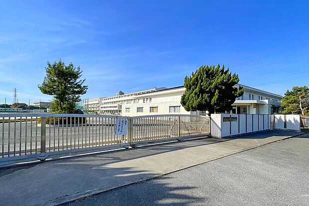 松戸市立小金北中学校（現地より徒歩11分）