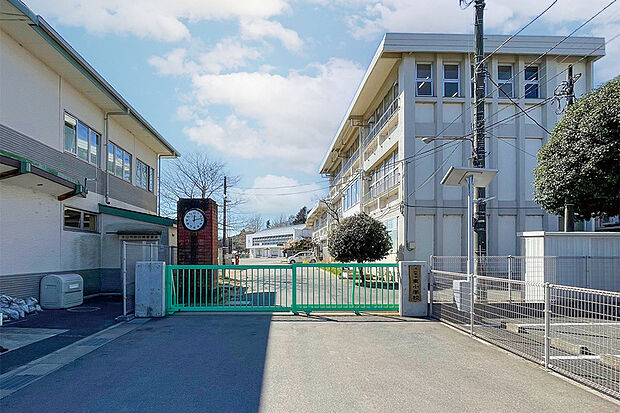流山市立東小学校（現地より徒歩20分）