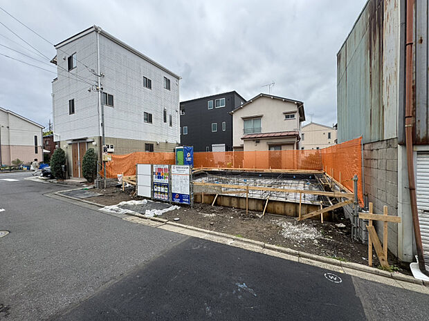 販売現地　