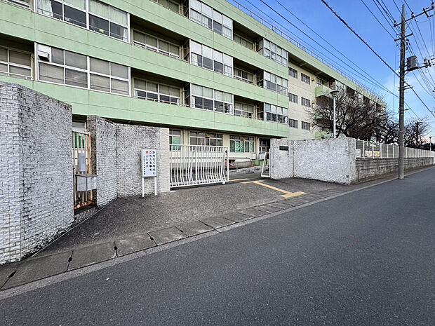 川口市立在家中学校（約288m）