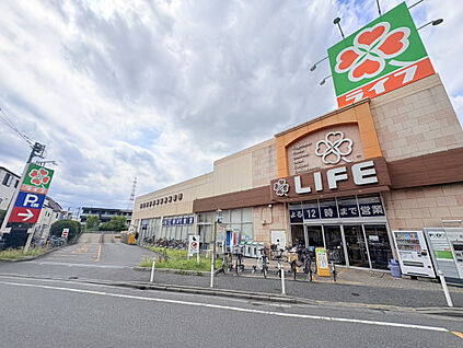 ライフ扇大橋駅前店 1000m