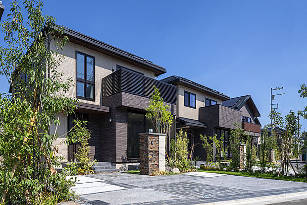 ─ 第1・2期完売御礼 ─ 第3期モデルハウス新発表