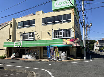 コープみらい吹上店 640m