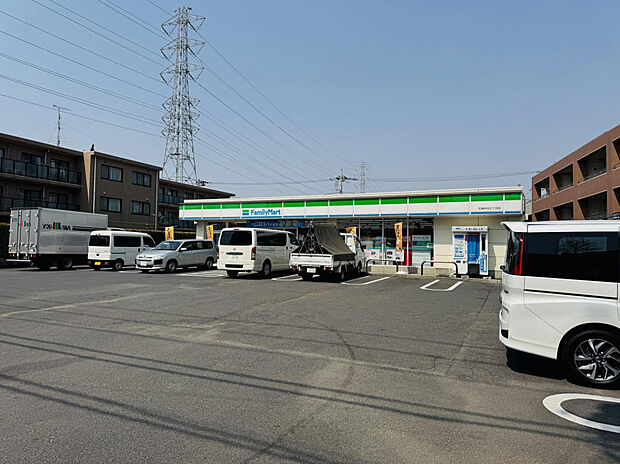 ファミリーマート石神井台7丁目店（約587m）