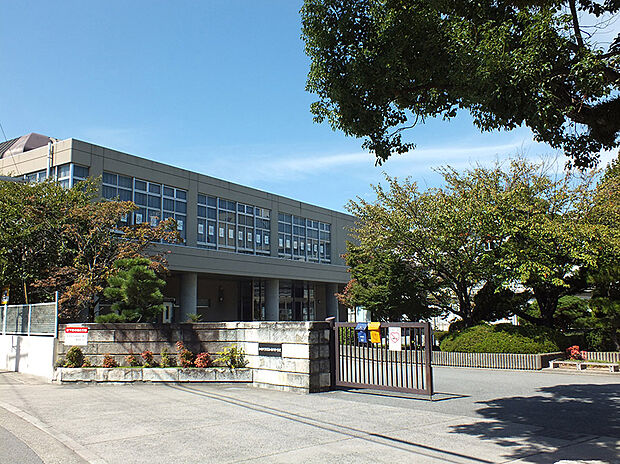 加古川中学校（約1,440m）