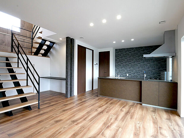 【【ブロードヴィレッジ7加古川町友沢】クリエイト施工例】見学可能な建売モデルございます!はじめての見学予約でアマゾンギフトカード3000円分プレゼント!ご利用ください!TEL:0120-31-8848