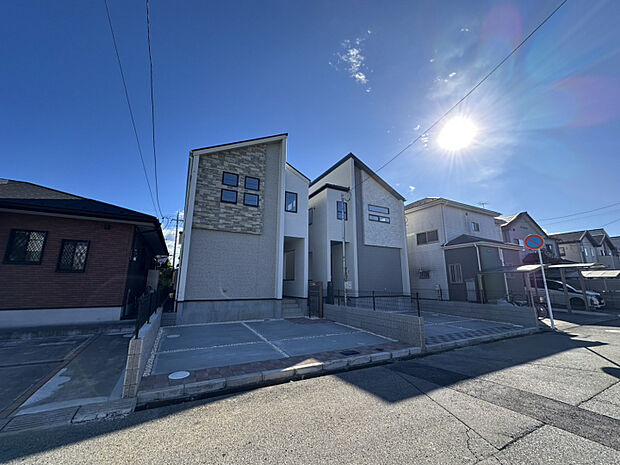 右:1号棟　左:2号棟　