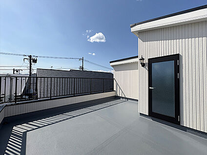 ［施工事例：ルーフバルコニー］