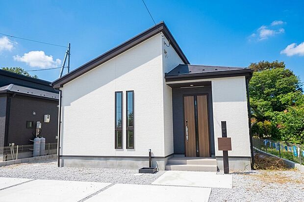 【 外観/1号棟 】■こだわりの平屋住宅が誕生!■建物完成済みにつき、ご内見可能◎お気軽にお問い合わせください!